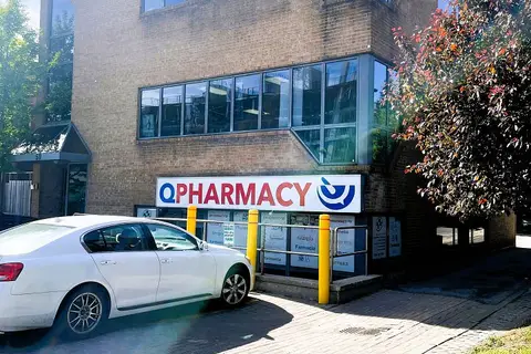 50 Sheppard Avenue W 200