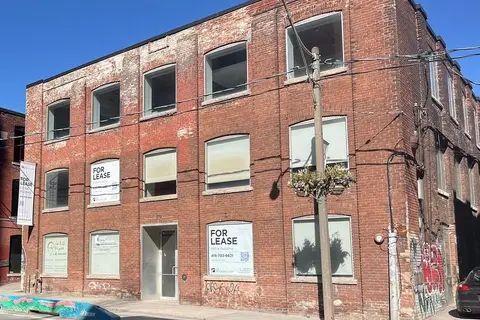 272 E Richmond Street E Main