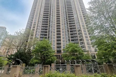 10 Northtown Way W 1510