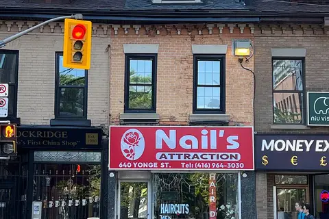 640 Yonge Street