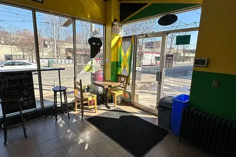 854 Bathurst Street Store Front