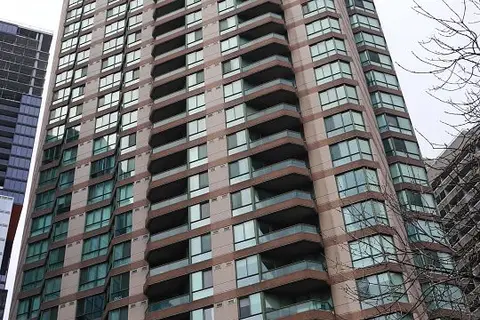 38 Elm Street 3200