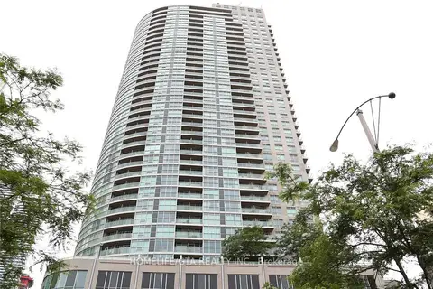 18 Yonge Street 1114