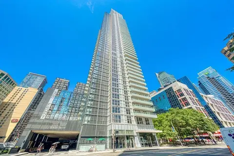 300 Front Street W 4406