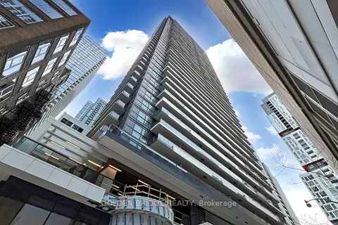 38 Widmer Street 4211