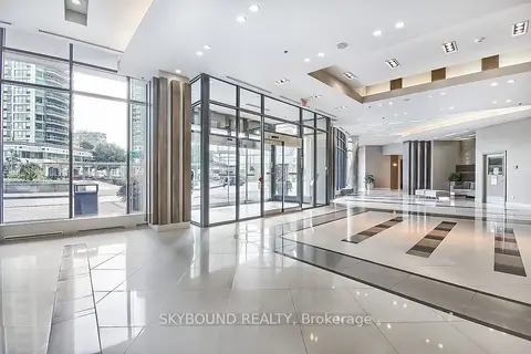 33 Bay Street 712