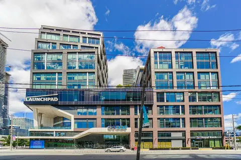 130 Queens Quay E 1220