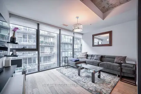 629 King Street W 331