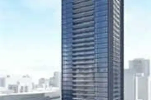 101 E Charles Street E 2808