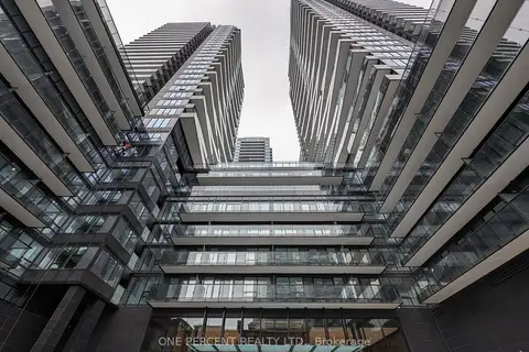127 Broadway Avenue 1104