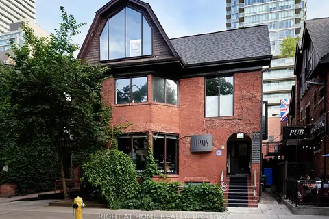 37 Prince Arthur Avenue 3rd Floor