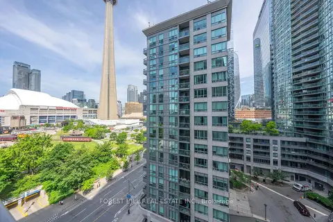 25 Lower Simcoe Street 1120