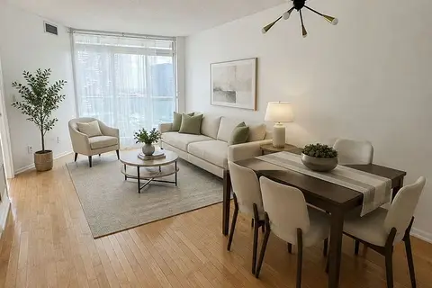 18 Yonge Street 2809