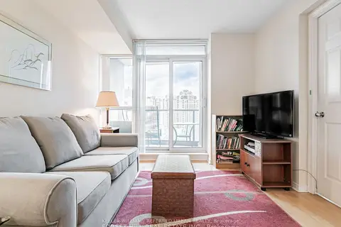 30 Harrison Garden Boulevard 1501