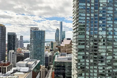 210 Victoria Street 4106