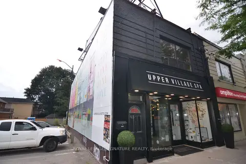 997 Eglinton Avenue W