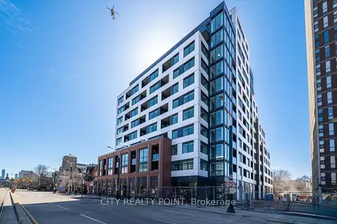 664 Spadina Avenue 201