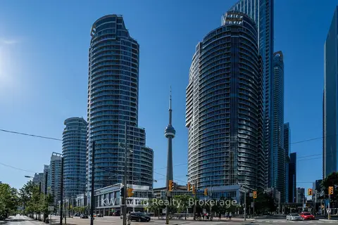 208 SW Queens Quay W 2111