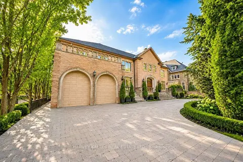 122 Dunvegan Road