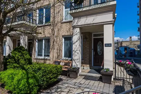 140 Bathurst Street TH8