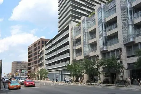 2221 Yonge Street 809