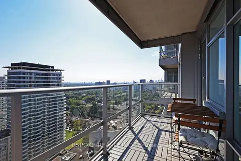2191 Yonge Street 3012
