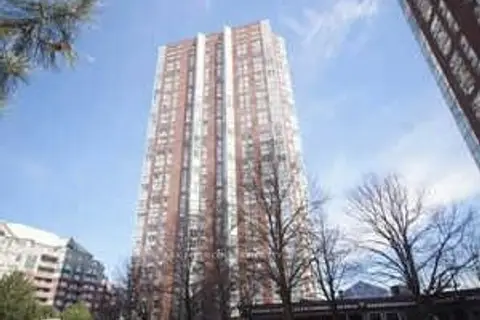 7 Concorde Place 1604
