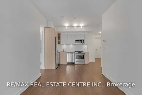 30 Ordnance Street 706