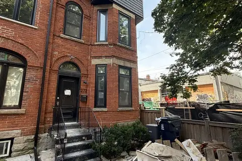 272 Seaton Street