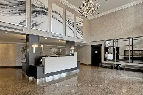 2 Clairtrell Road 315