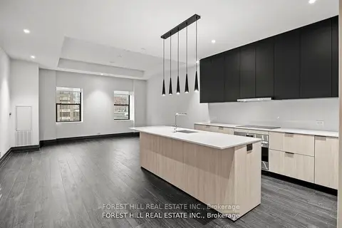 2 Avenue Road 1402