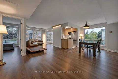 1 Hycrest Avenue 210