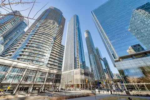 10 York Street 2711