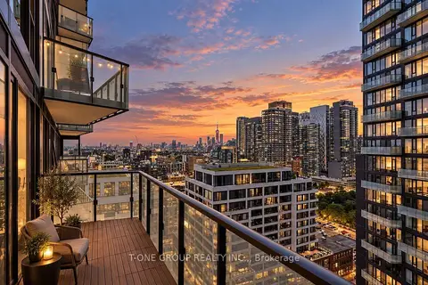 470 Front Street W 1708