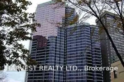 1001 Bay Street 1715