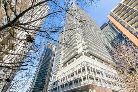195 Redpath Avenue 1402