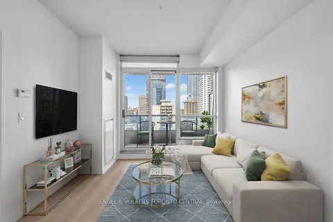 500 Sherbourne Street 1101
