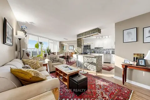 15 Vicora Linkway 1116