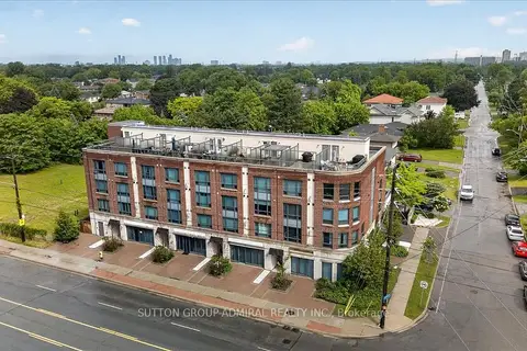 2 Maxwell Street 202