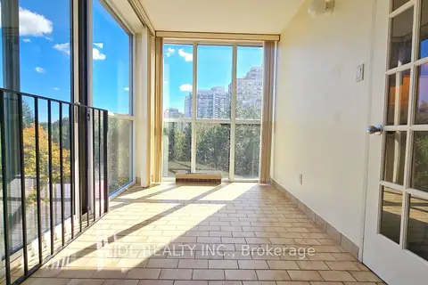 5795 Yonge Street 610