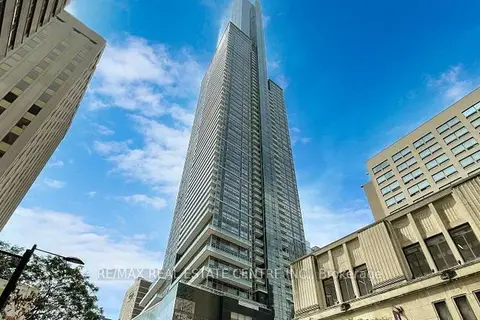 386 Yonge Street 724