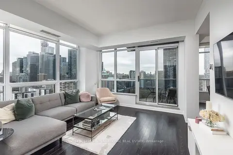 500 Sherbourne Street 2210