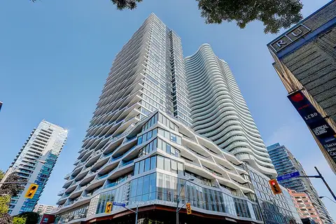 85 Wood Street 2502