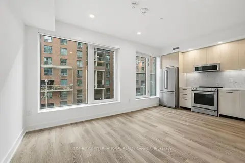30 Mutual Street E0207