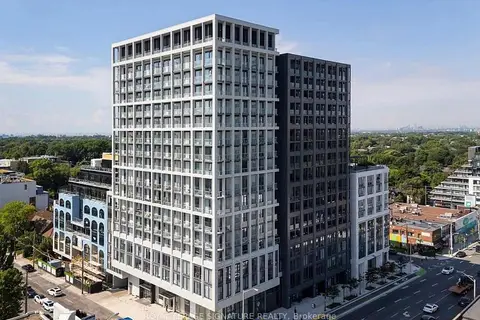 2020 Bathurst Street 807