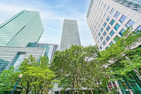 183 Wellington Street W 3903