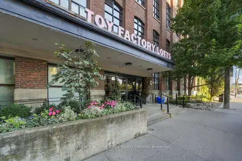 43 Hanna Avenue 103