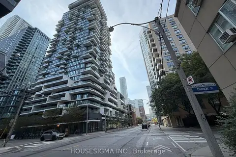 77 Shuter Street 612