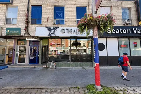 621 BLOOR Street W
