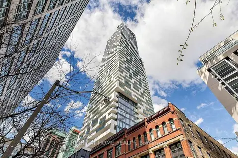 25 Richmond Street E 2112